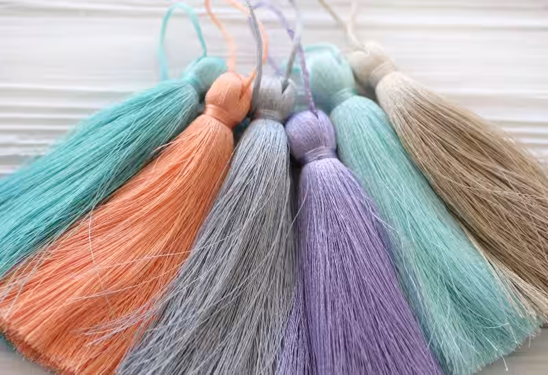 blue-tassels