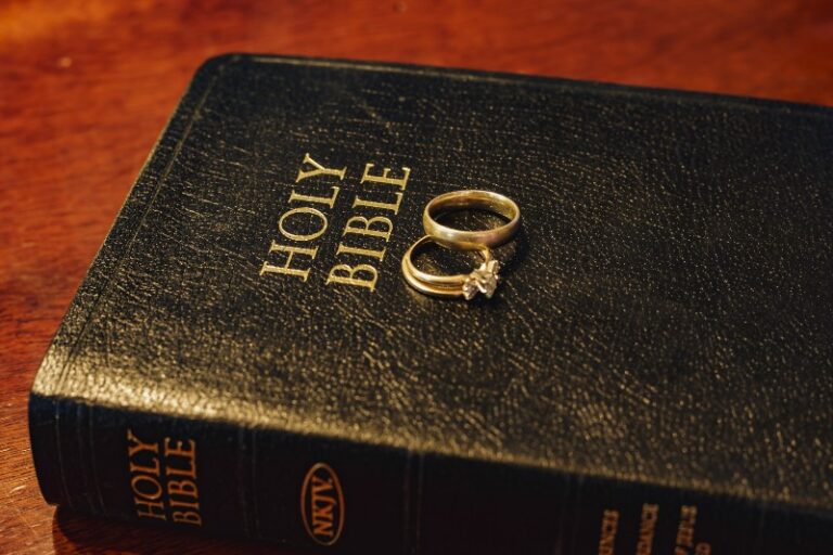What Does the Bible Say About Wedding Rings?