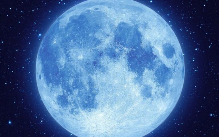 luna-azul-significado-biblico