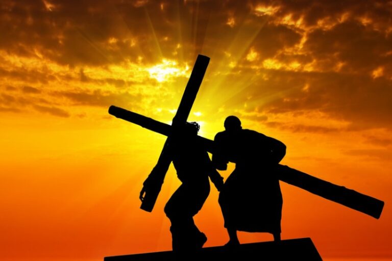 cristo-carga-la-cruz