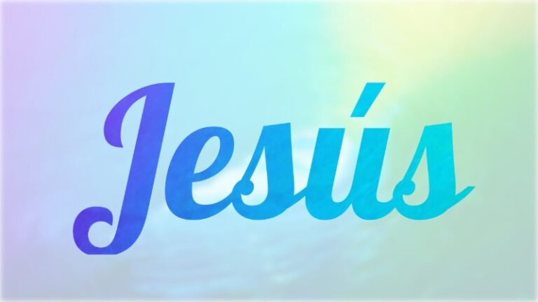 el-nombre-de-jesus-levantado-esta