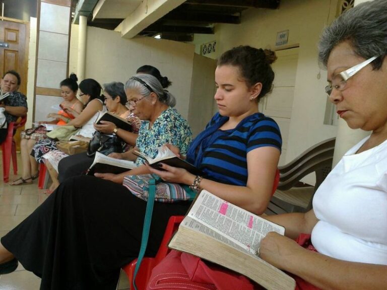 mujeres-que-se-preparan-para-cumplir-el-proposito-de-dios