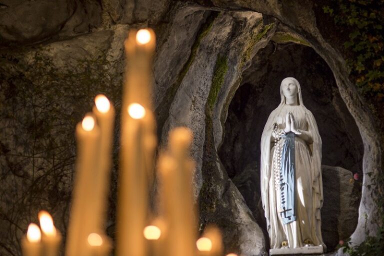 Immagini Della Madonna Di Lourdes