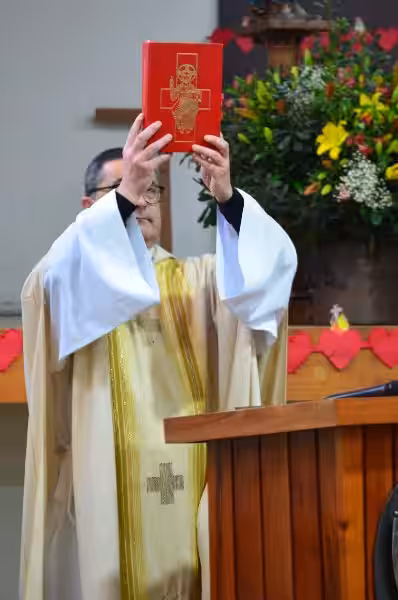 Descubre los horarios de misa en la Iglesia Sagrado Corazón