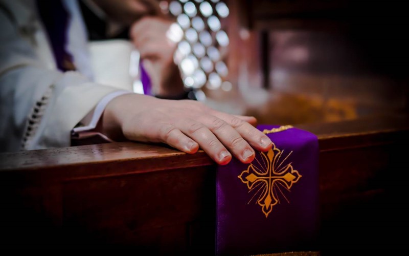 Confessione Religiosa: Cosa Dire e Non Dire
